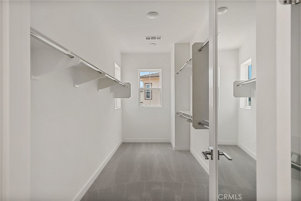 MLS #OC25216344 image #22