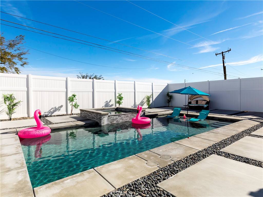 MLS #OC25216695 image #20