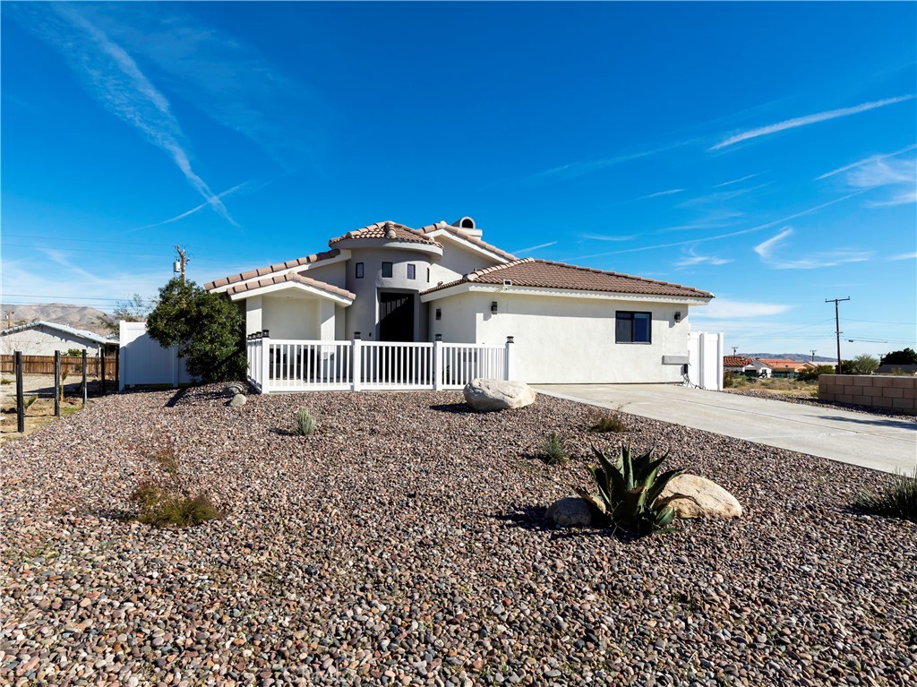 MLS #OC25216695 image #3