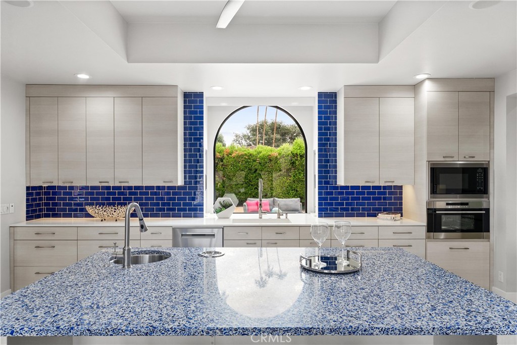 MLS #OC25217924 image #18