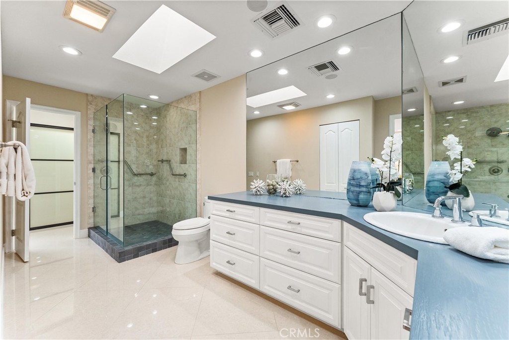 MLS #OC25217924 image #31