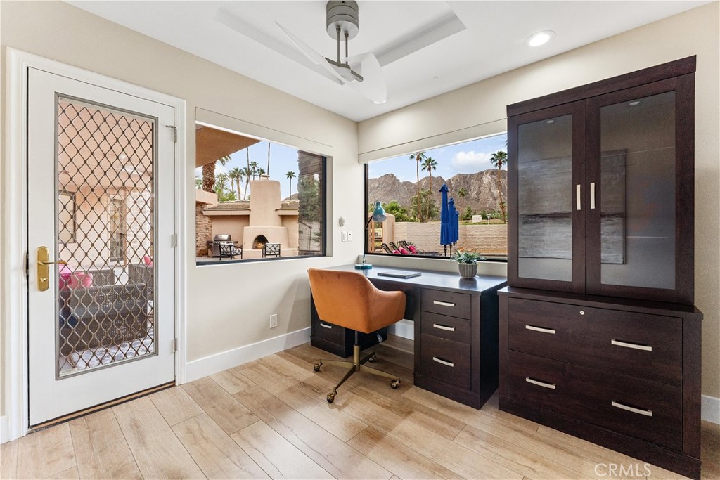 MLS #OC25217924 image #35