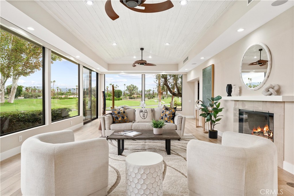 MLS #OC25217924 image #9