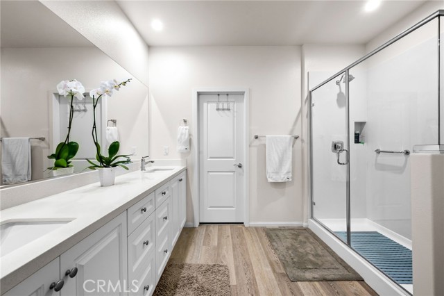 MLS #OC25218341 image #23