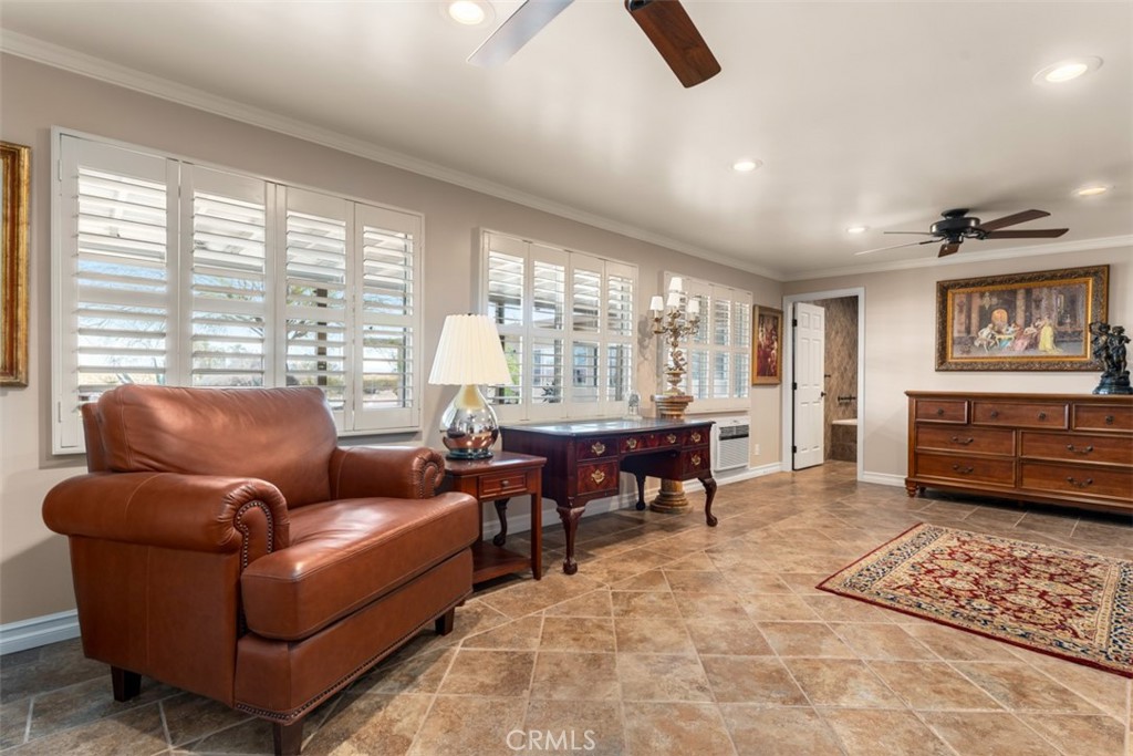 MLS #OC25218944 image #26