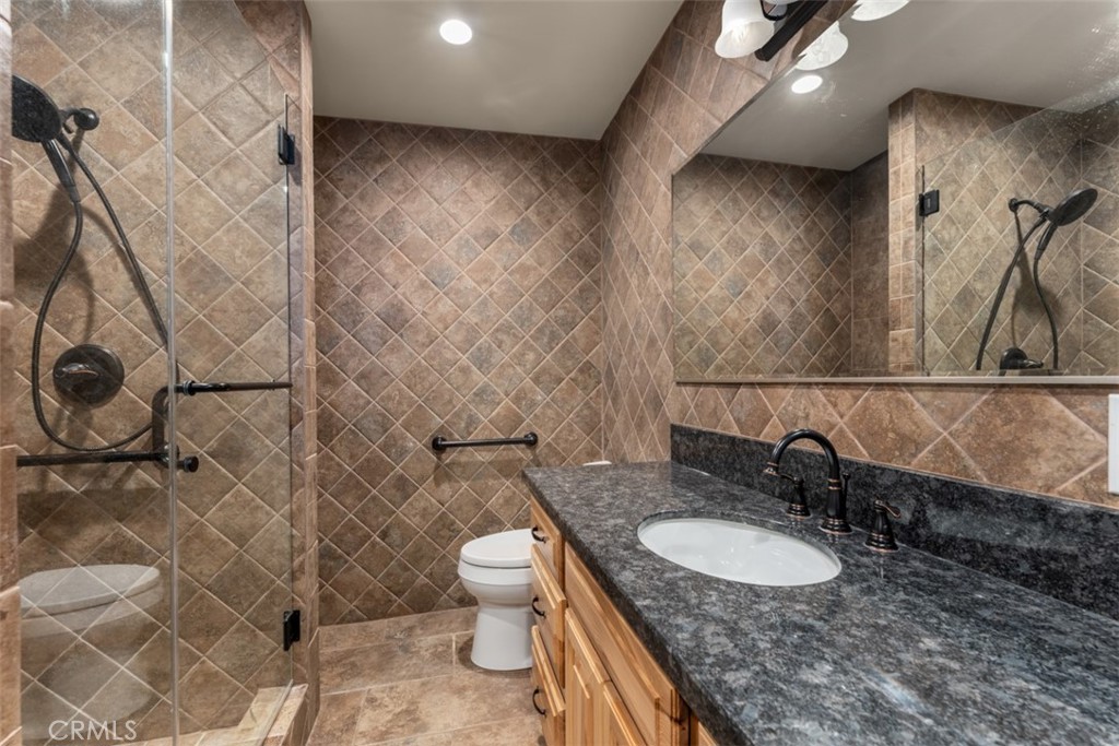 MLS #OC25218944 image #37