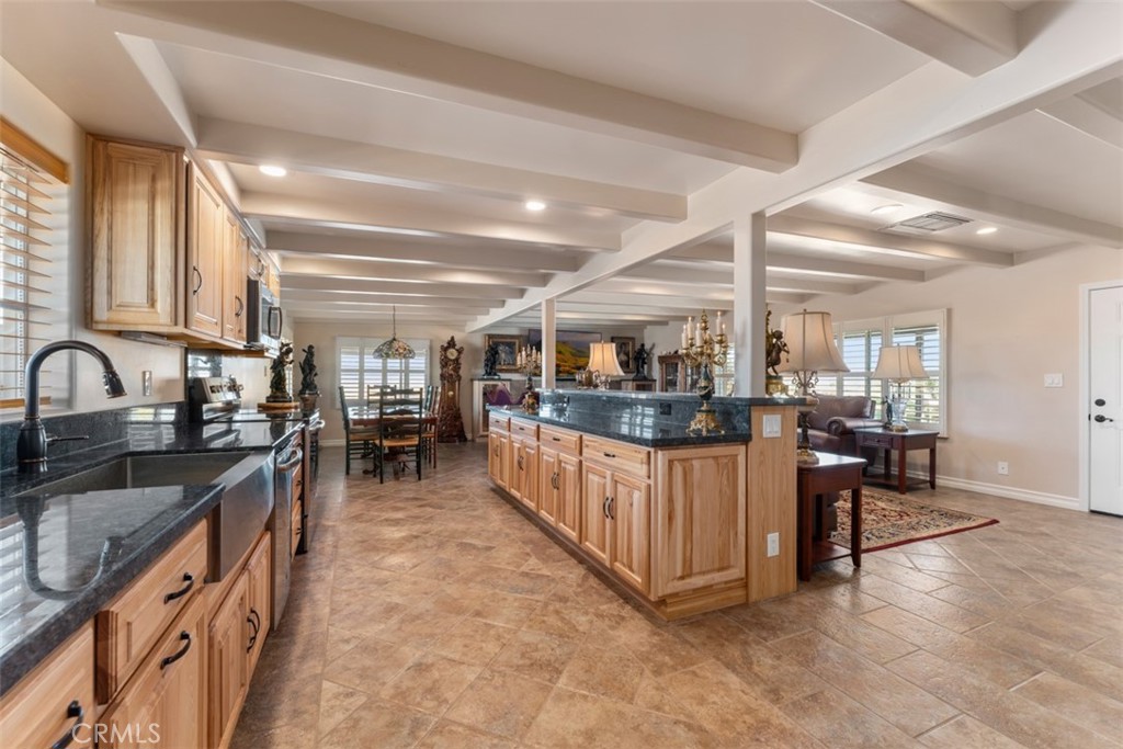 MLS #OC25218944 image #7