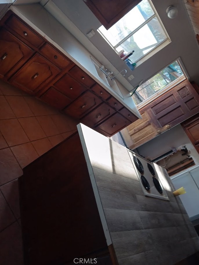 MLS #OC25219007 image #7