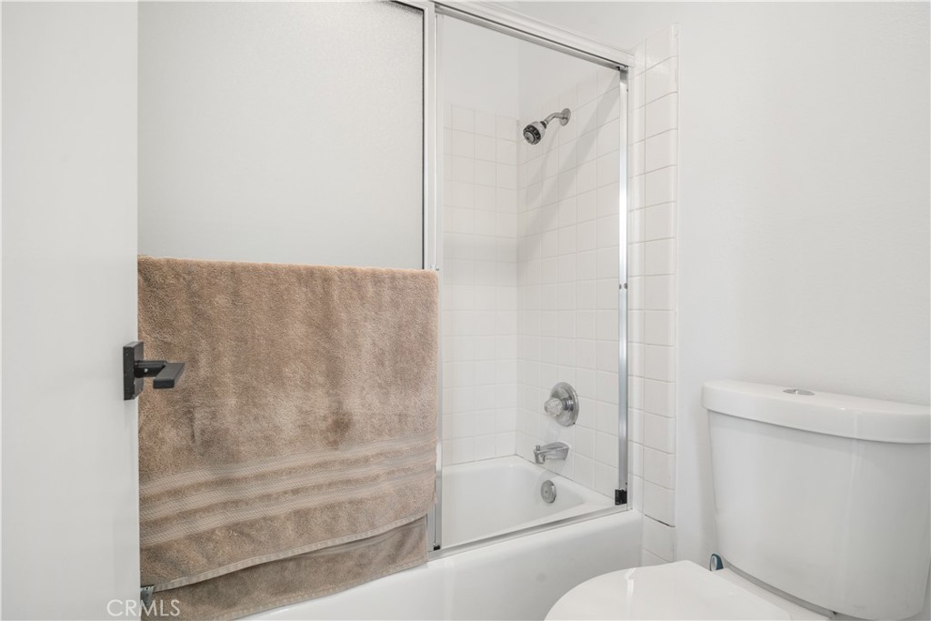 MLS #OC25219571 image #31