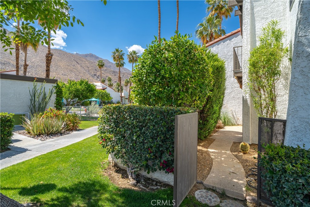 MLS #OC25219571 image #33