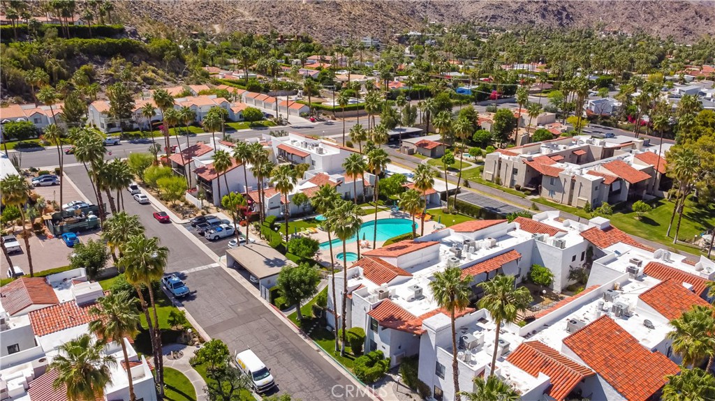 MLS #OC25219571 image #44