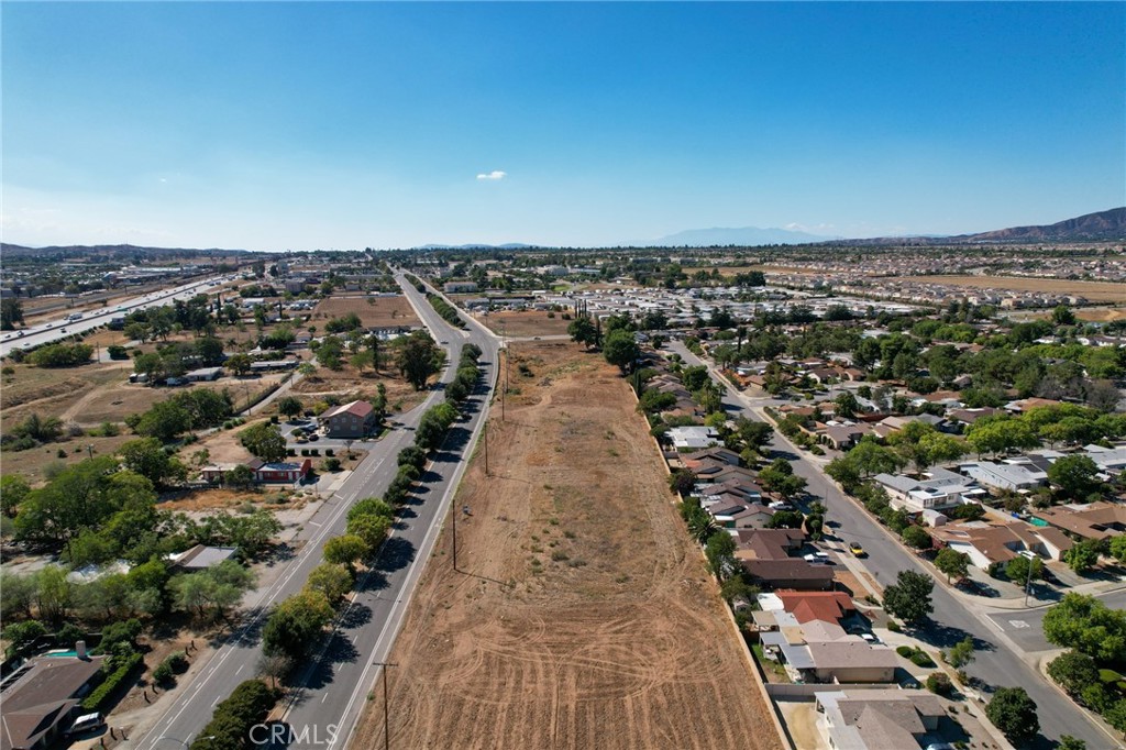 MLS #OC25222568 image #10