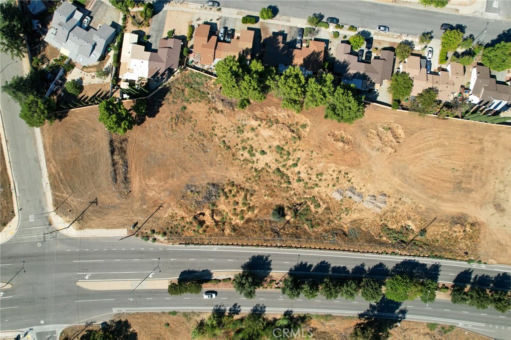 MLS #OC25222568 image #4