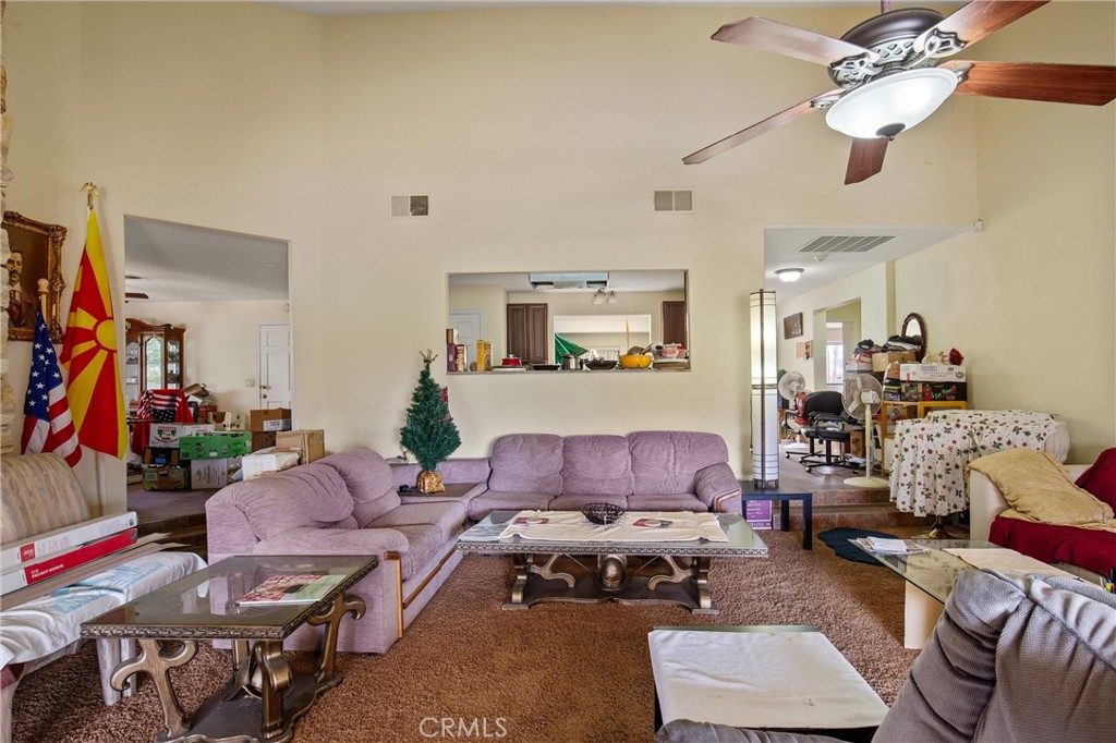 MLS #OC25223017 image #1