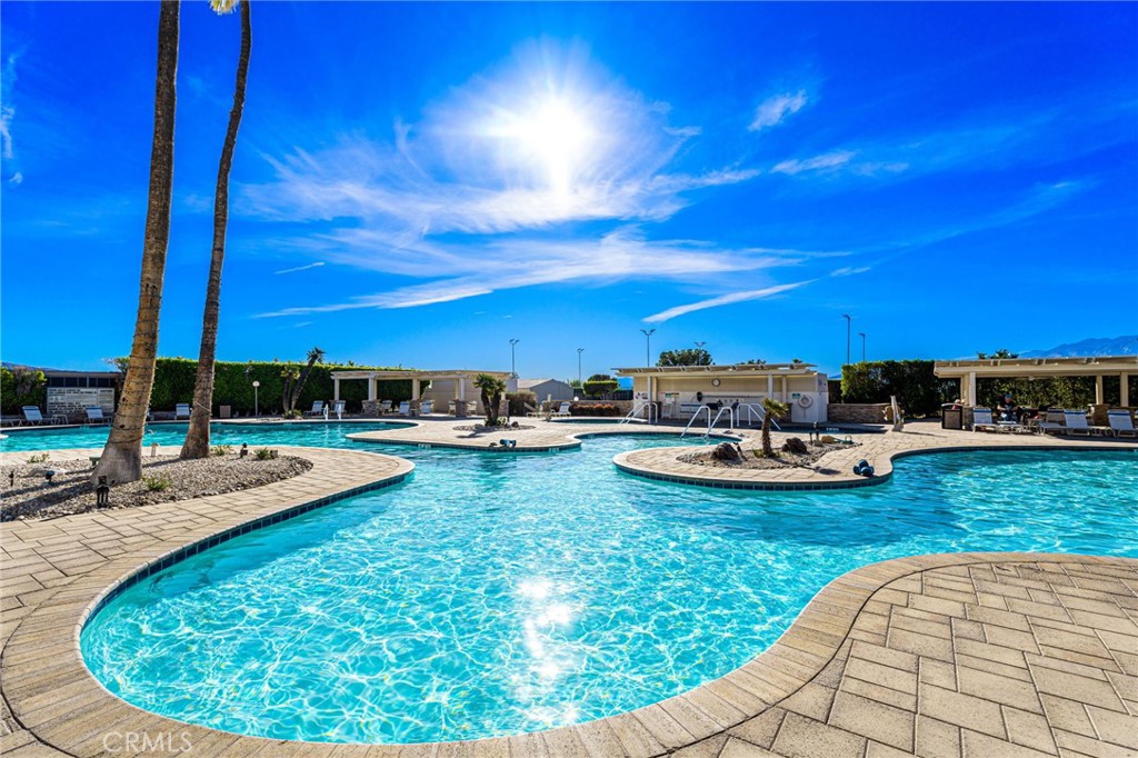 MLS #OC25223017 image #11