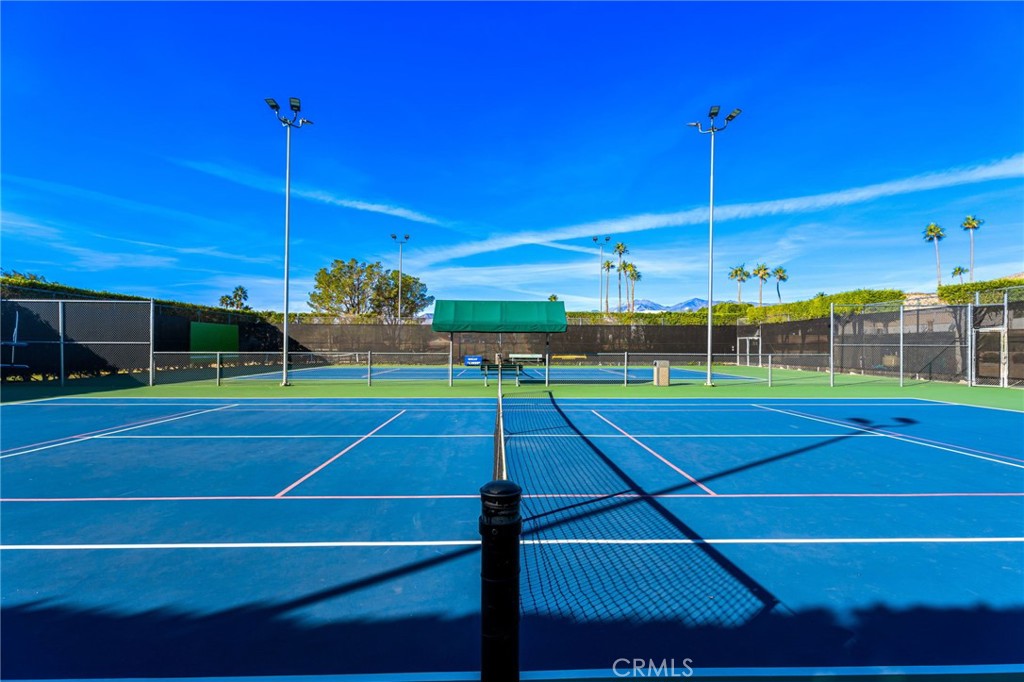 MLS #OC25223017 image #12