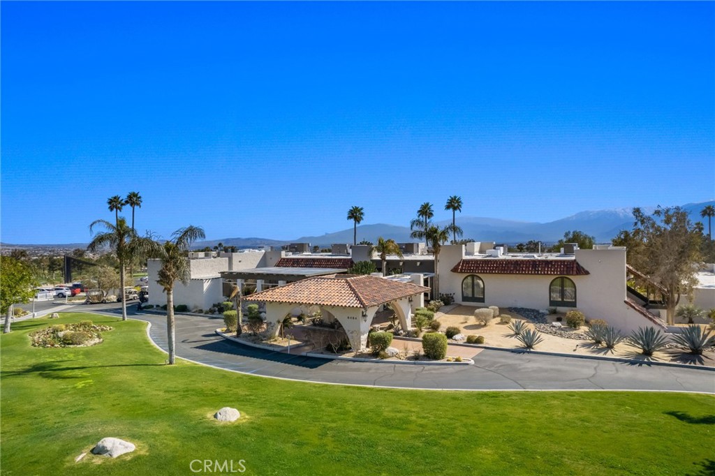 MLS #OC25223017 image #16