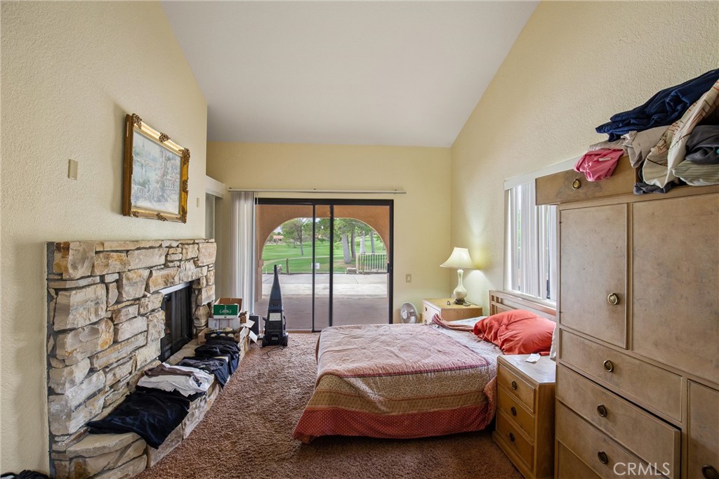 MLS #OC25223017 image #4