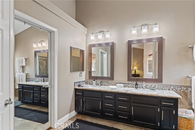 MLS #OC25223334 image #15