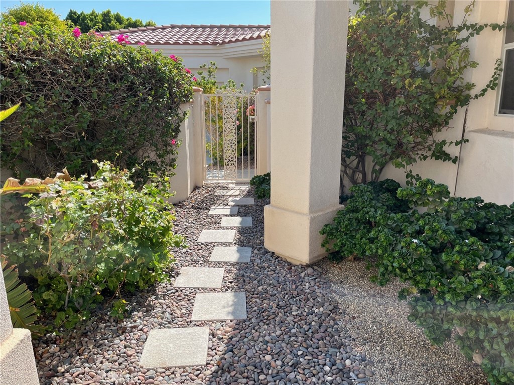 MLS #OC25223364 image #11