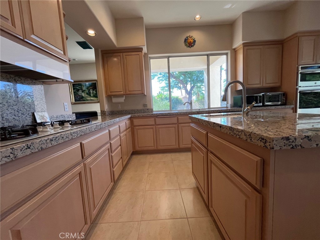 MLS #OC25223364 image #16