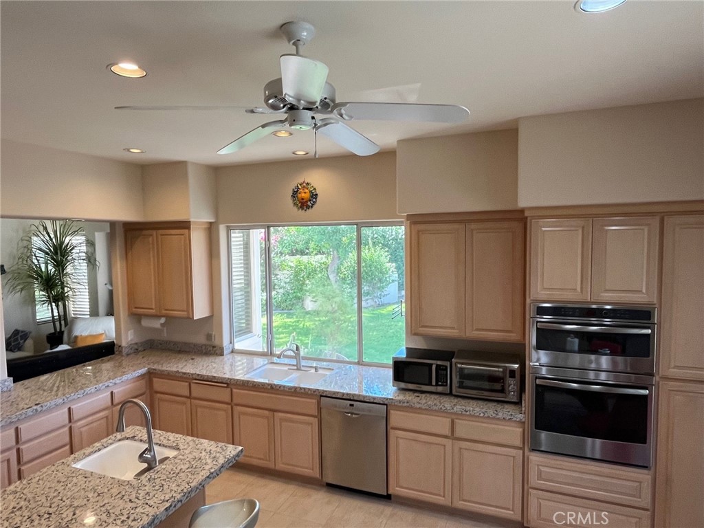 MLS #OC25223364 image #18