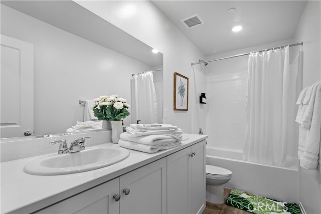 MLS #OC25224254 image #32