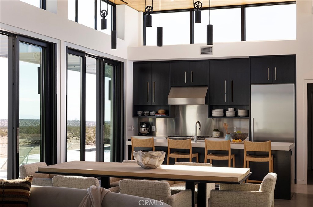 MLS #OC25225940 image #12