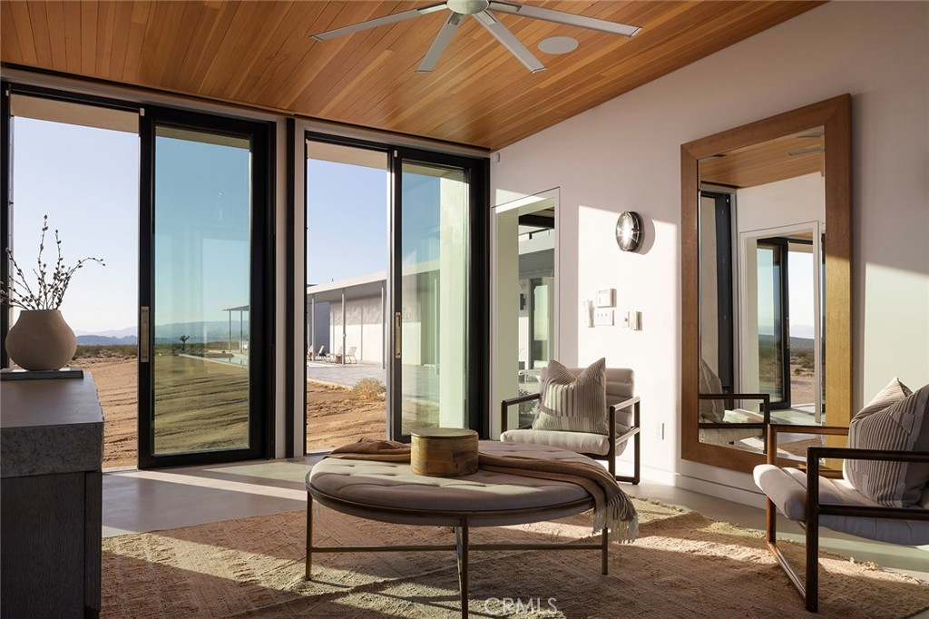 MLS #OC25225940 image #21