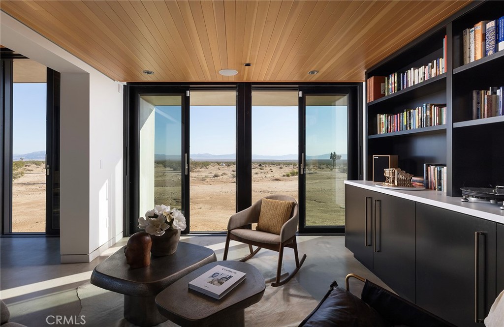 MLS #OC25225940 image #34