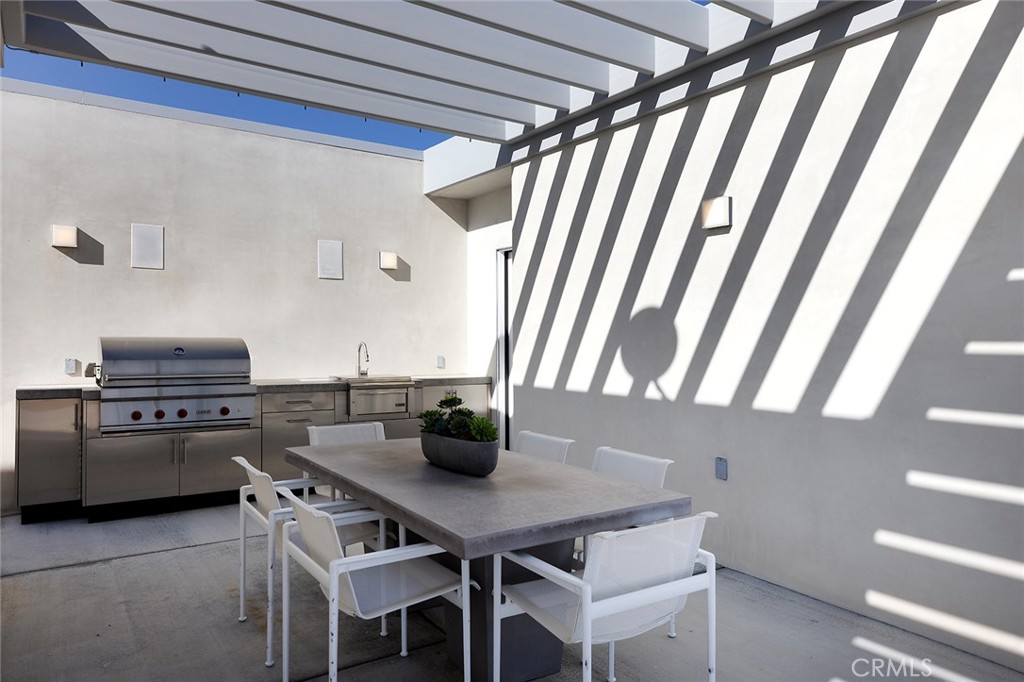 MLS #OC25225940 image #40