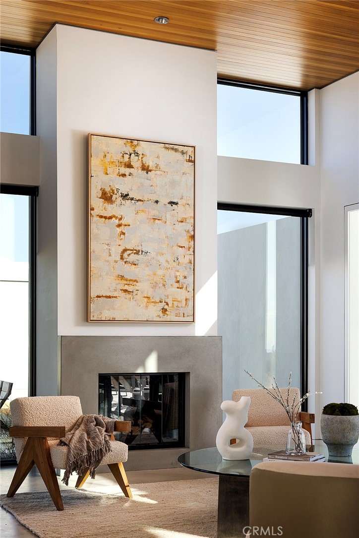 MLS #OC25225940 image #9