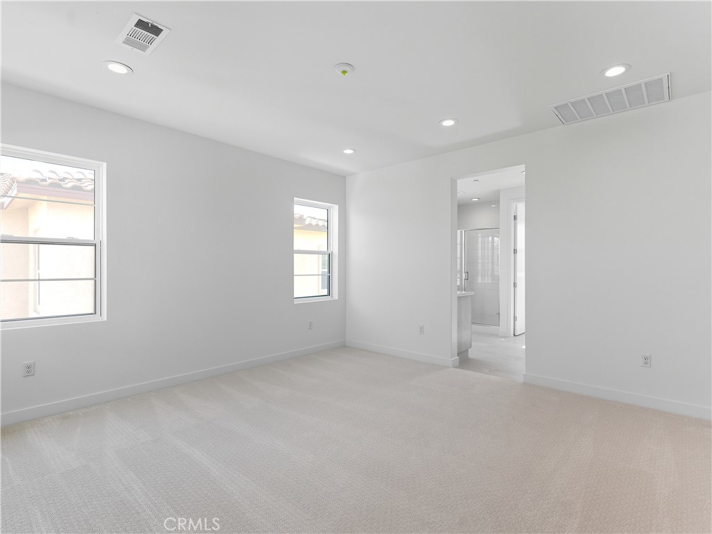 MLS #OC25227775 image #18