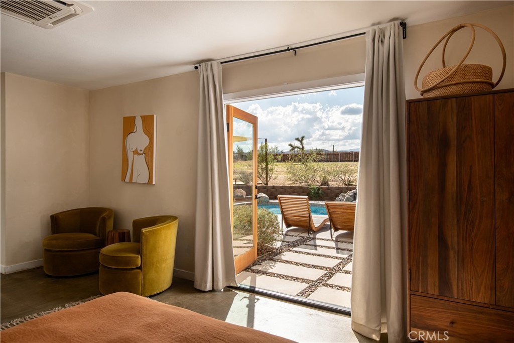 MLS #OC25228921 image #15