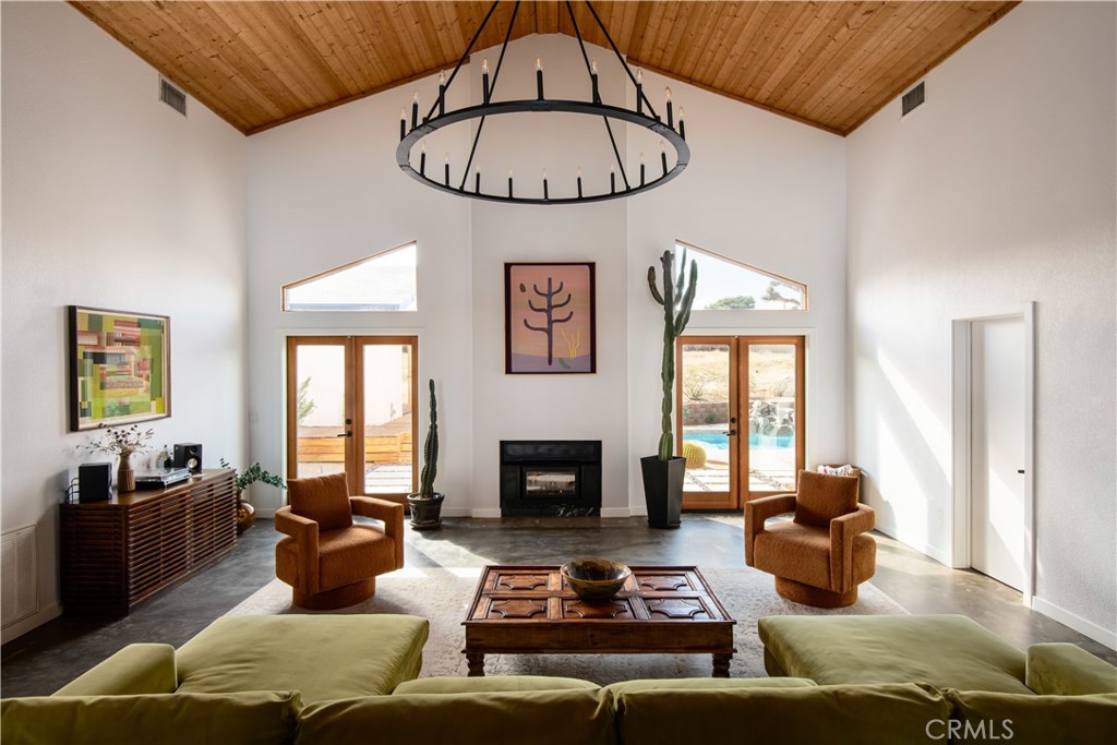 MLS #OC25228921 image #3