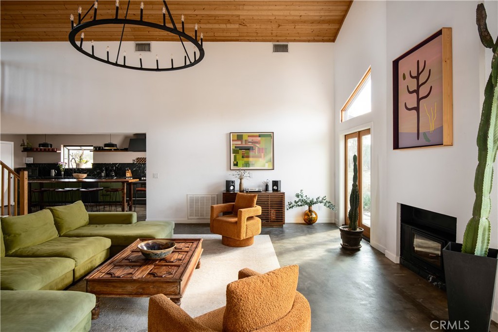 MLS #OC25228921 image #6