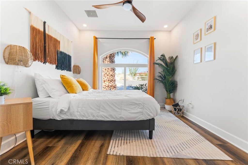 MLS #OC25229963 image #26