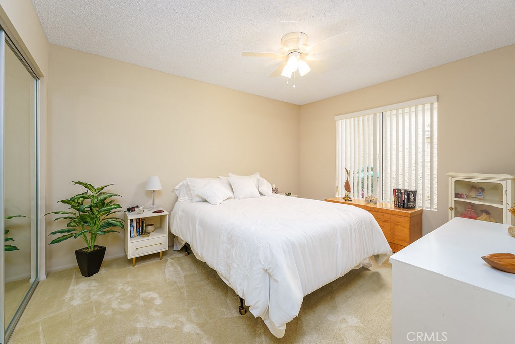 MLS #OC25233073 image #14