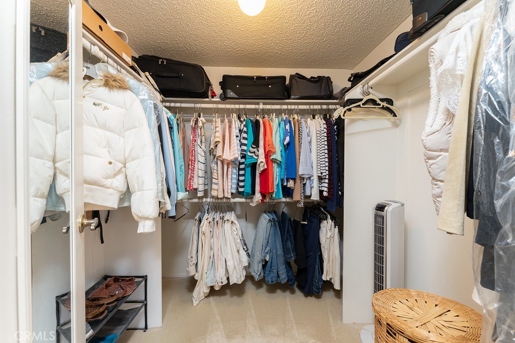 MLS #OC25233073 image #18