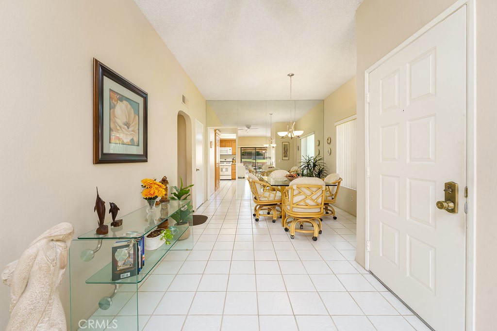 MLS #OC25233073 image #3