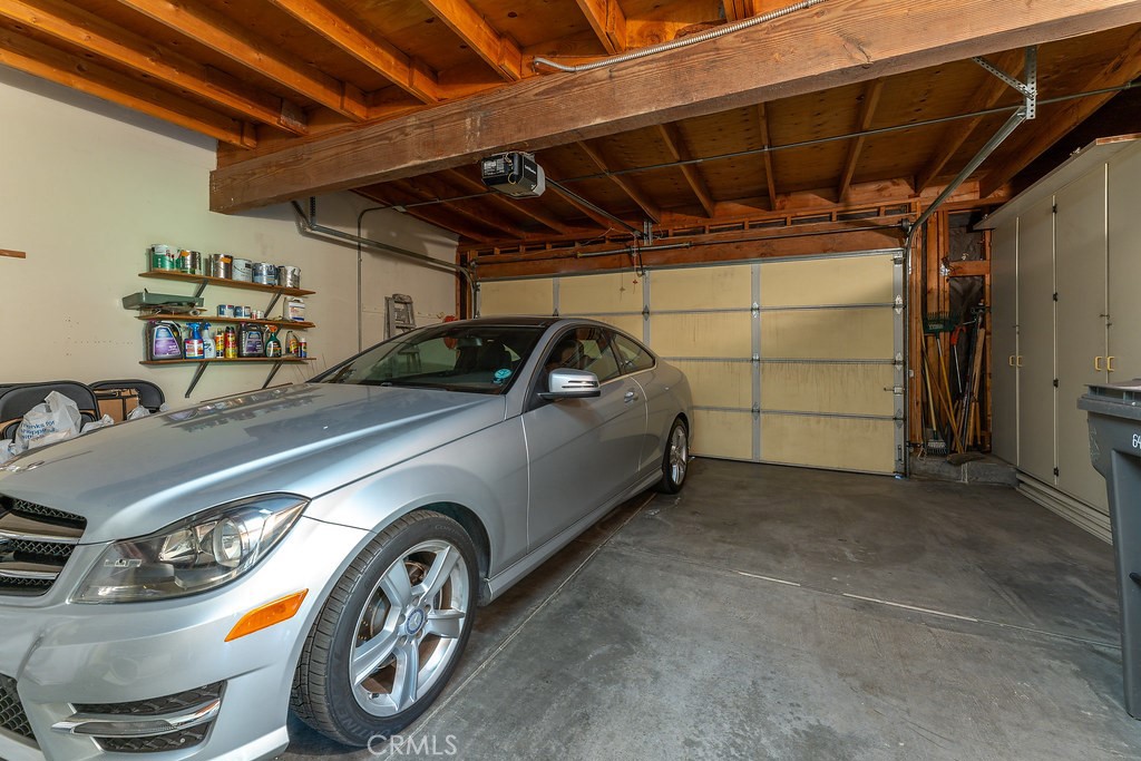 MLS #OC25233073 image #35