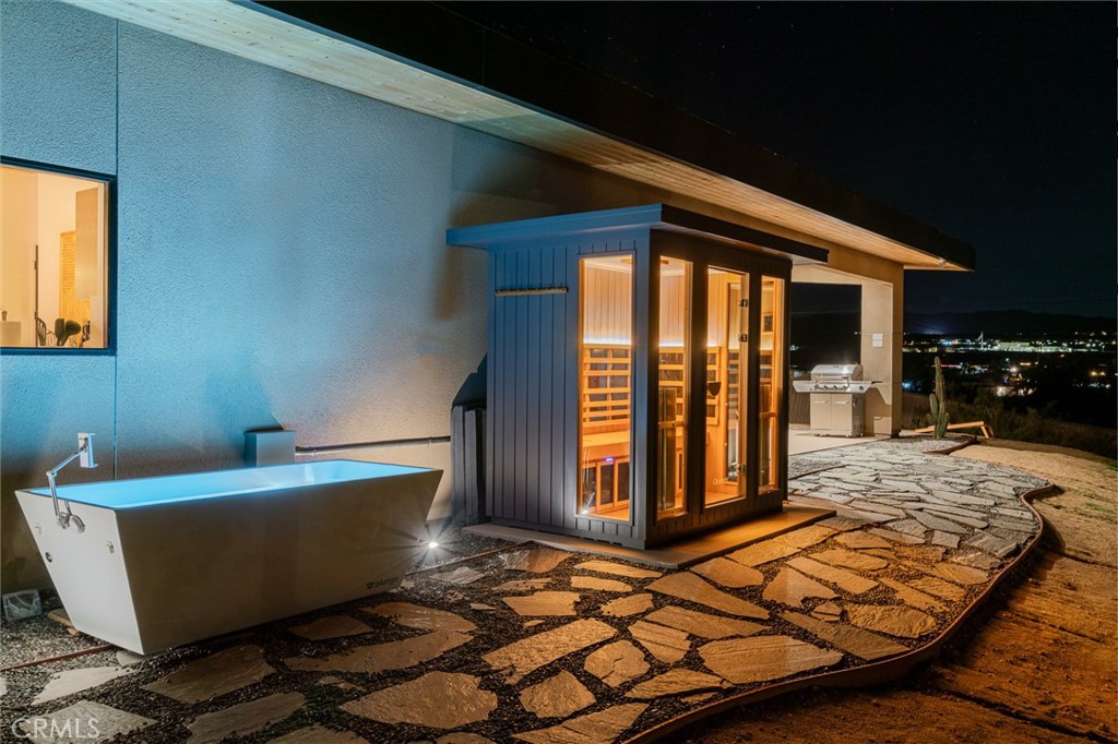 MLS #OC25234362 image #36