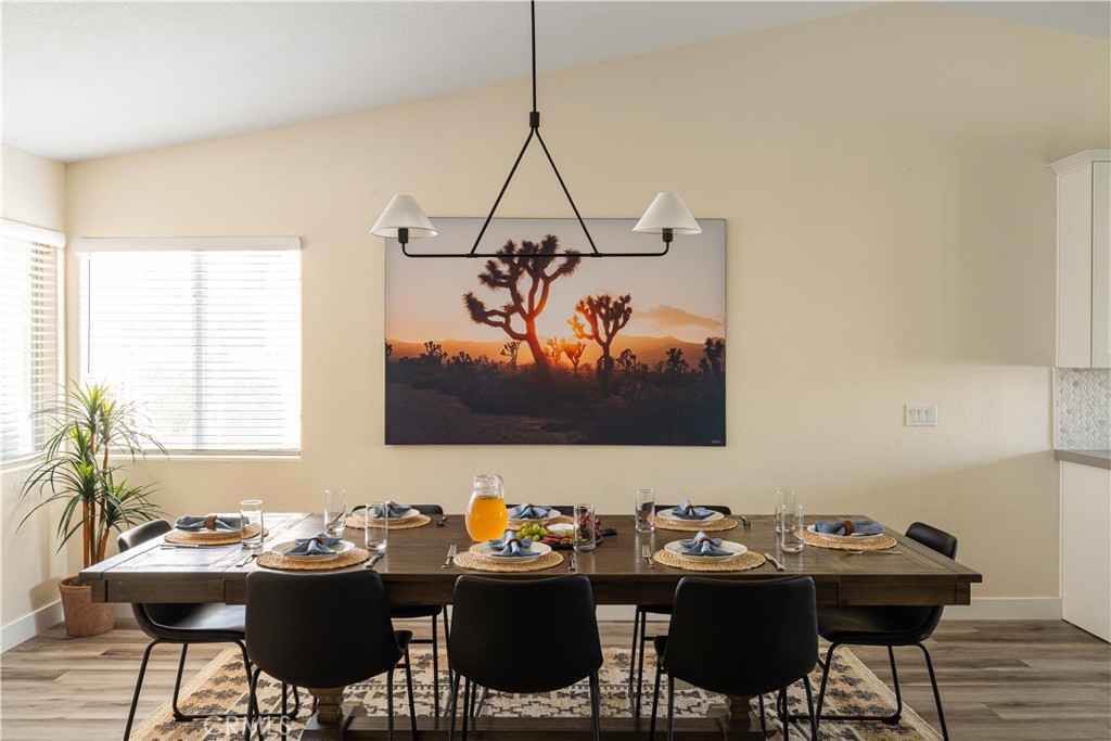 MLS #OC25234364 image #9