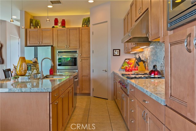 MLS #OC25236453 image #25