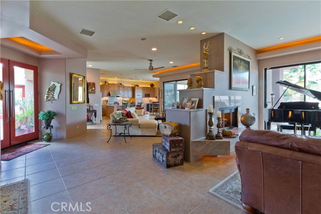 MLS #OC25236453 image #30