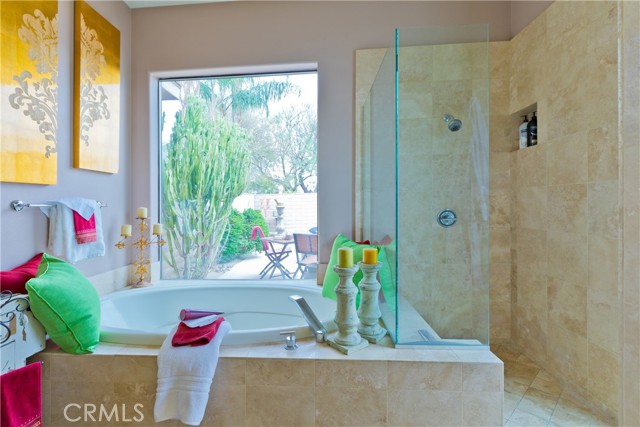 MLS #OC25236453 image #37