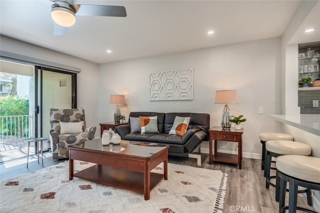 MLS #OC25239285 image #10