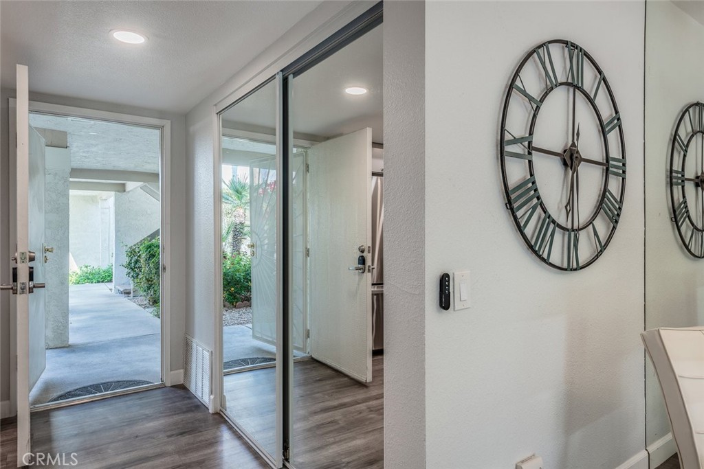 MLS #OC25239285 image #2