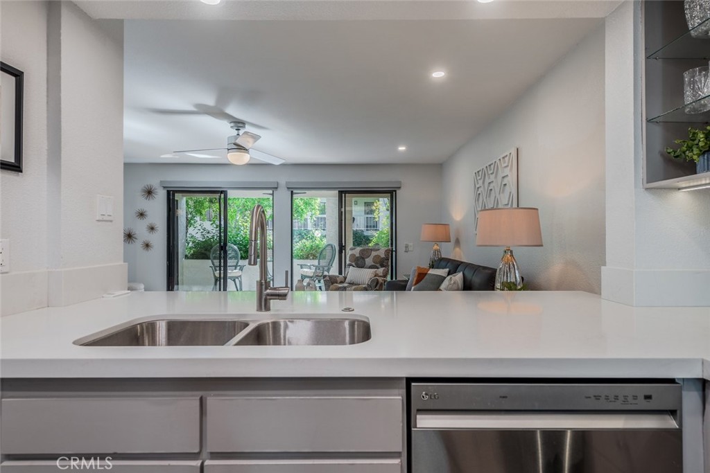 MLS #OC25239285 image #7