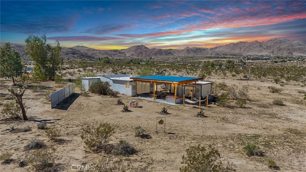 MLS #OC25240323 image #2